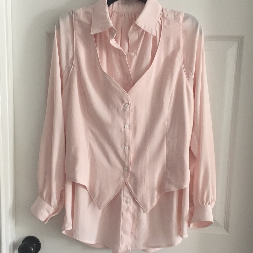 Light Peach Long Sleeve Button Tunic & Vest Size M